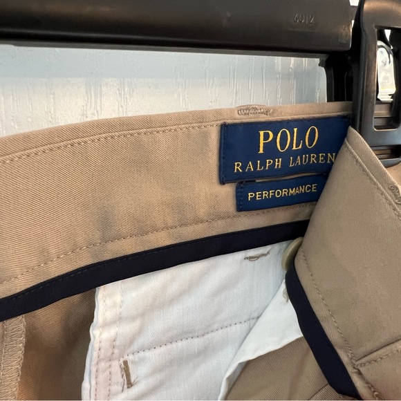 Ralph Lauren Performance Khaki Shorts Sz 33 - Picture 3 of 4